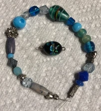 Vintage On A String Glass Beads Crafting Jewelry Making Lot Q-8