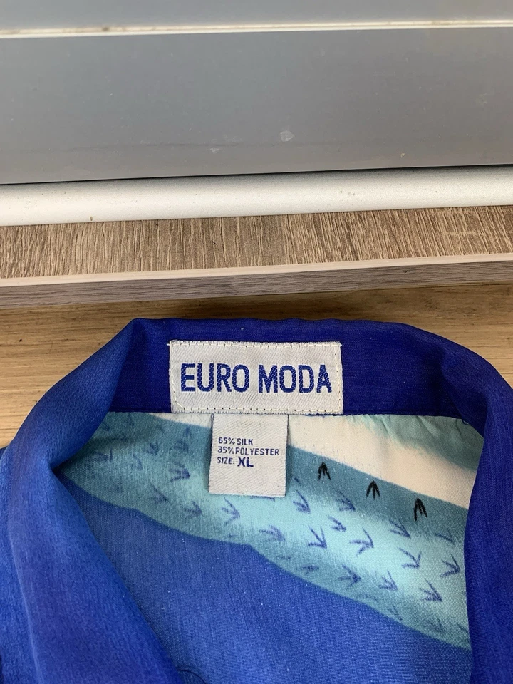 Vintage Y2K Japanese Style Dragon Button Up Shirt Size XL - Image 4 of 4