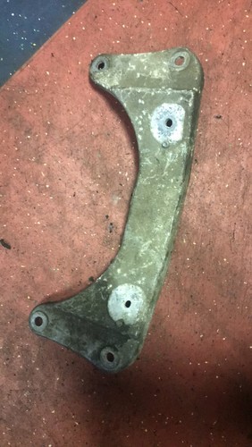 BMW 5 E39 Getriebehalter 1096106