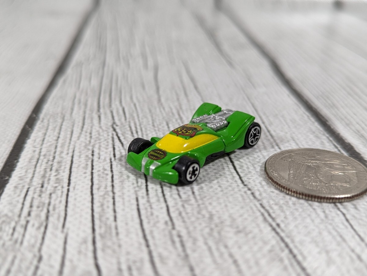 Hot Wheels Atomix-Highway 35 World Race Green Road Beast 