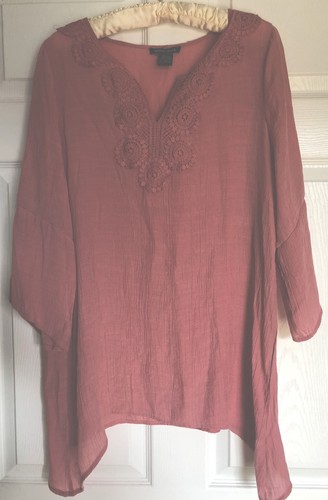 Robert Louis Women’s Rose Colored Top V-neck Embroidery at Neckline ...