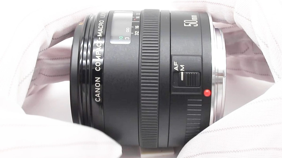 ★超極上品★CANON  COMPACT-MACRO EF 50mm F Amazon.com : Canon EF 50mm f/2.5 Compact Macro Lens for SLR DSLR