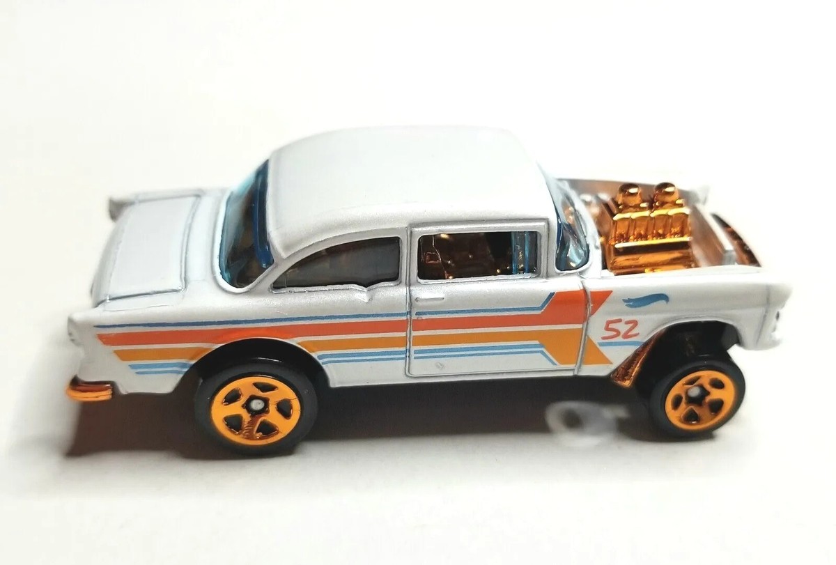Hot Wheels 55 Chevy Bel Air Gasser 52 White Gold Chrome 1955