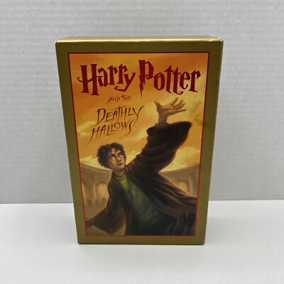 Harry Potter & the Deathly Hallows Deluxe Signature Edition