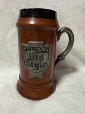 AUTHENTIC 1990'S HEILEMAN'S OLD STYLE BEER WOODEN STEIN SUSAN SAMPSON #'D 150