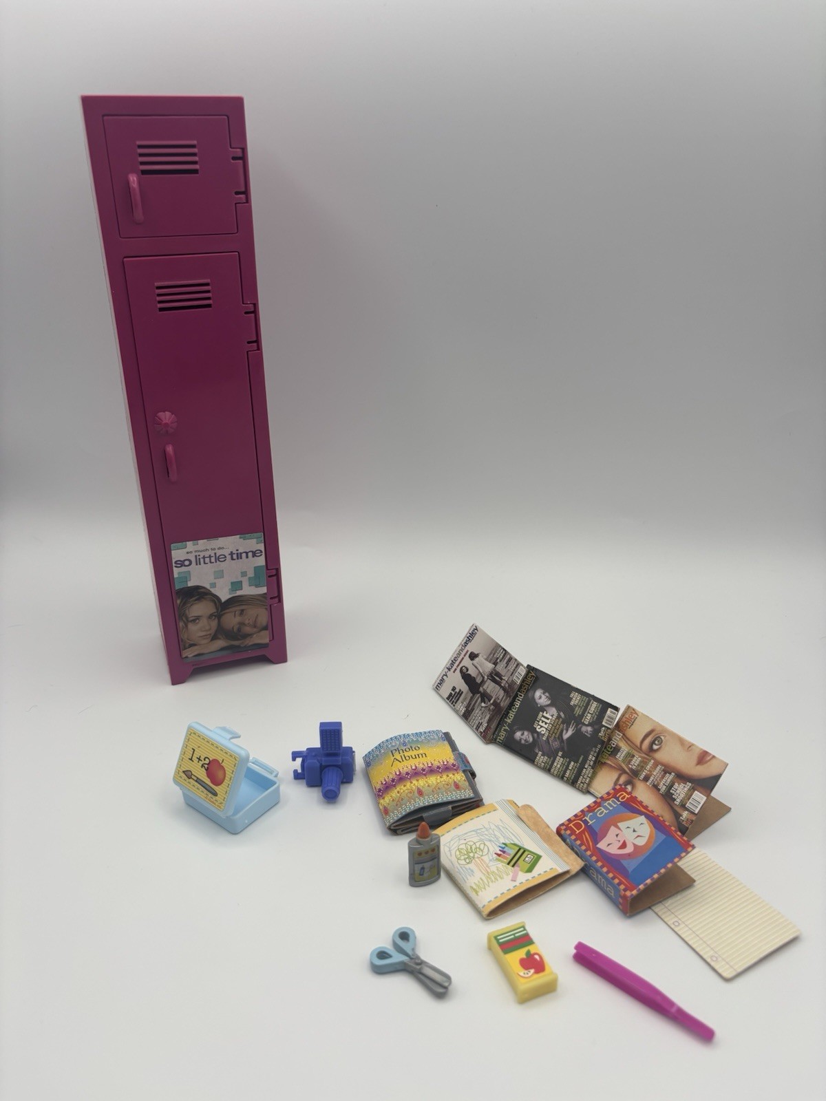 Mary-Kate Ashley Olsen So Little Time Cool Locker Accessories Set 2002 Mattel