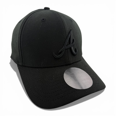 New Era Atlanta Braves MLB All Blackout Blacked Out 39Thirty Flex Fit Hat Cap