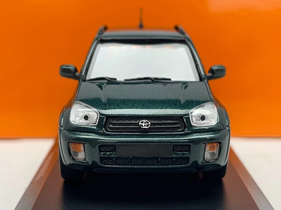 Modello Auto Diecast Minichamps Toyota RAV 4 RAV4 Verde 1/43 - Immagine 3 di 4