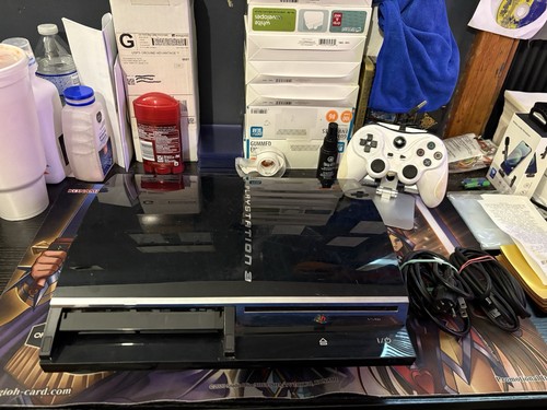 Sony PlayStation 3 PS3 Fat CECHE01 80GB Abwärtskompatibel + Controller GETESTET
