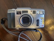 Olympus SuperZoom 90 Point And Shoot 38-90mm Silver Film Camera w/Strap Untested