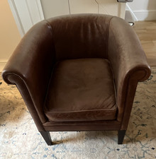 Brown Leather Tub/Club Armchair Rolled Arms Wooden Legs 75 x 76 x 76cm