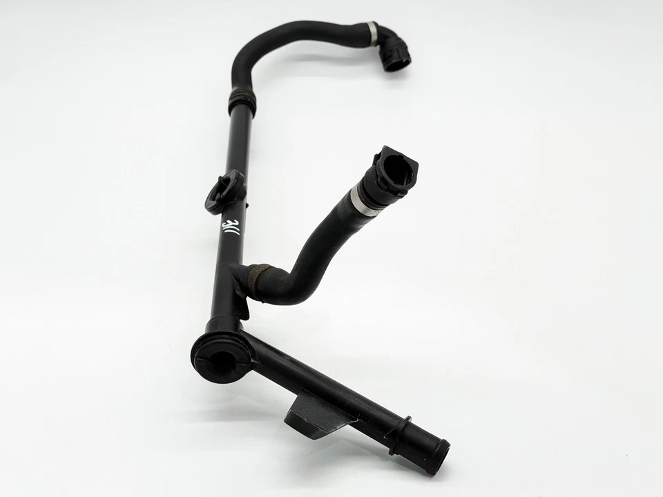 2011 - 2017 BMW X3 F25 3.0L motor mangueira de tubo de refrigeração de água fabricante de equipamento original - Imagem 2 de 4