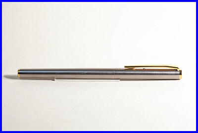 MONTBLANC 万年筆 ノブレス NO.1128 M 585 Montblanc Noblesse Steel & Gold Fountain Pen 1128 with OB 585 Gold