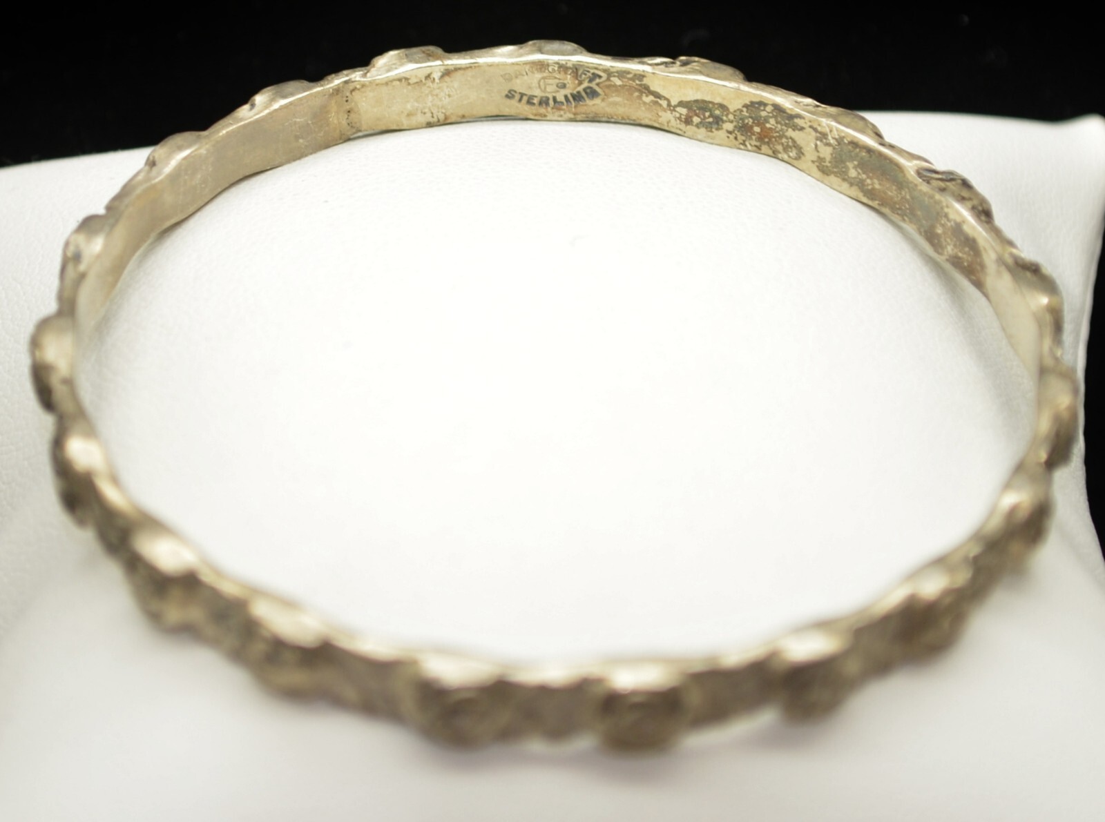 Sterling Silver Beautiful Flower Pattern Cuff Bra… - image 3