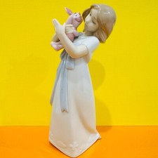 NAO by LLADRO Cuddles with Piglet Winnie the Pooh #1587 Disney 2007