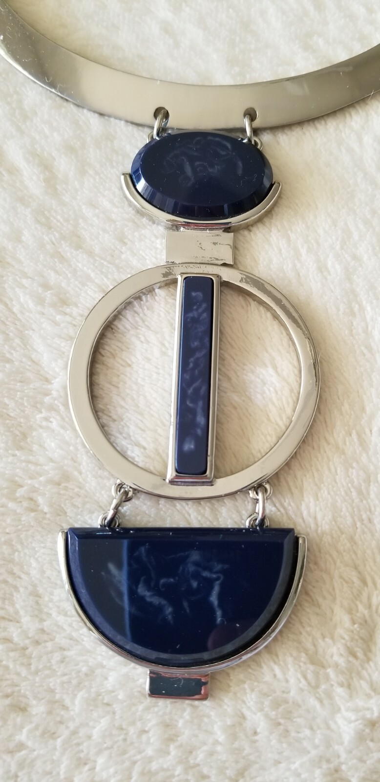 UNIQUE CHICOS LARGE MODERNIST STATEMENT NECKLACE … - image 9