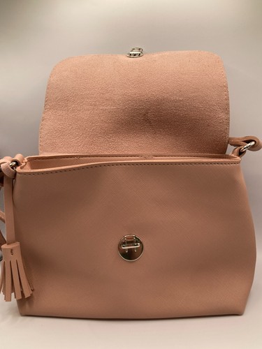 Bolso de Hombro Marina Galanti Rosa Pastel con Acento de Borla Barbiecore Romántico - Imagen 6 de 10