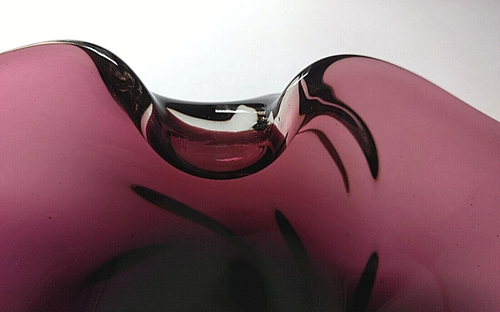 Vintage Doyen Burgundy Hand Blown Art Glass Bowl, Rare, Belgium, 12.25" Length - Picture 8 of 12