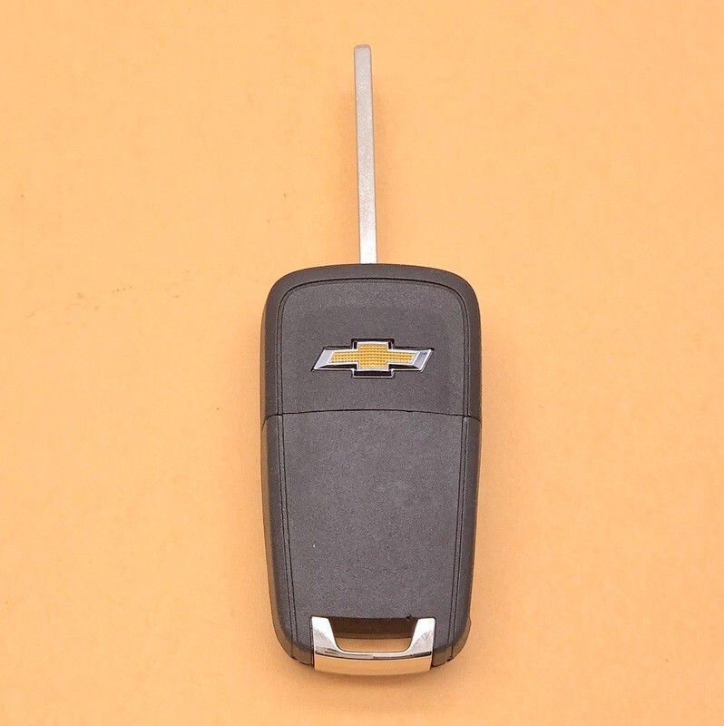 LIKE NEW OEM GM CHEVY SWITCHBLADE FLIP KEY KEY REMOTE FOB TRANSMITTER
