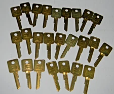 Lot of 25  B46 Keys B46J  General Motors  GM   Key Blank    E244