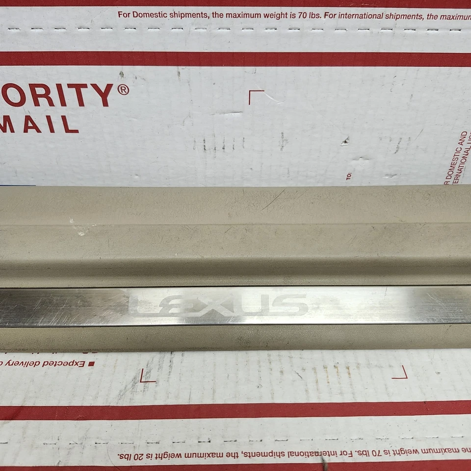 ✅95-00 Lexus LS400 puerta delantera derecha estribo placa moldura 67913-50040 Foto 3 de 4