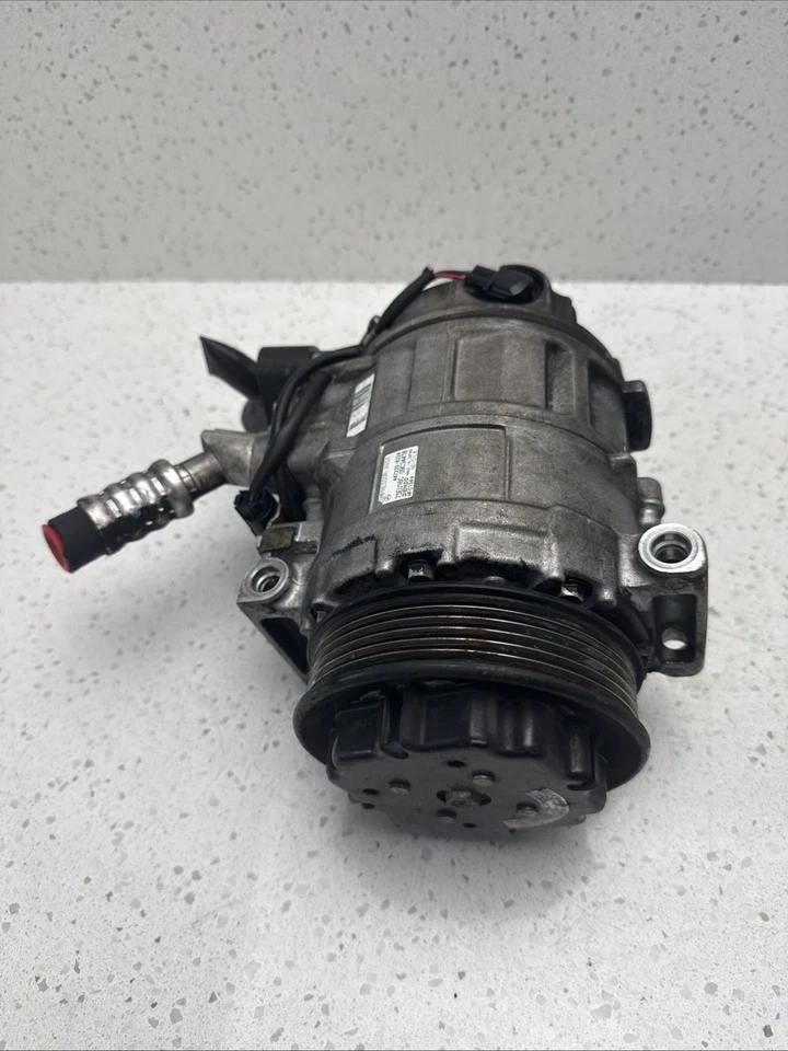 Compresor de aire acondicionado Mercedes-Benz C240 2001-2005 OEM Foto 2 de 4