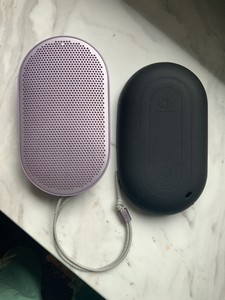 beoplay p2 lilac