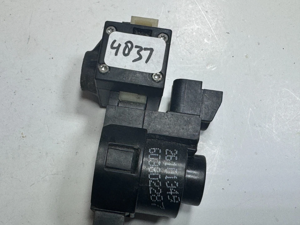 Chevrolet Tahoe 2008-2013 transmisión ShiftShift bloqueo solenoide 26101349 OEM Foto 4 de 4