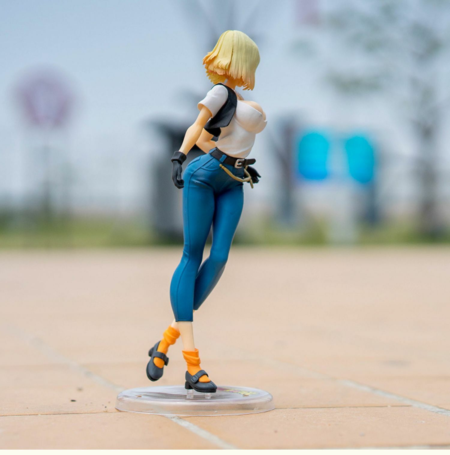 Ju-hachi Gou (Android 18), Dragon Ball Gals