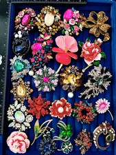 25 Pc Elegant Statement Rhinestone Enamel Flower Brooch Collection
