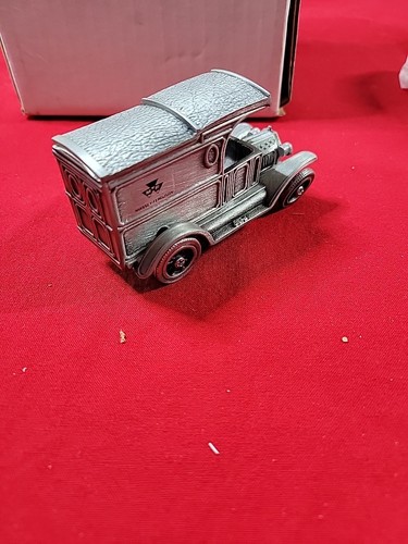 SPEC CAST MASSEY FERGUSON 1913 FORD MODEL T - Bild 3 von 5