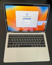 Apple MacBook Pro 13" Intel Dual Core i5 8 GB RAM 256 GB SSD US-Layout Silber