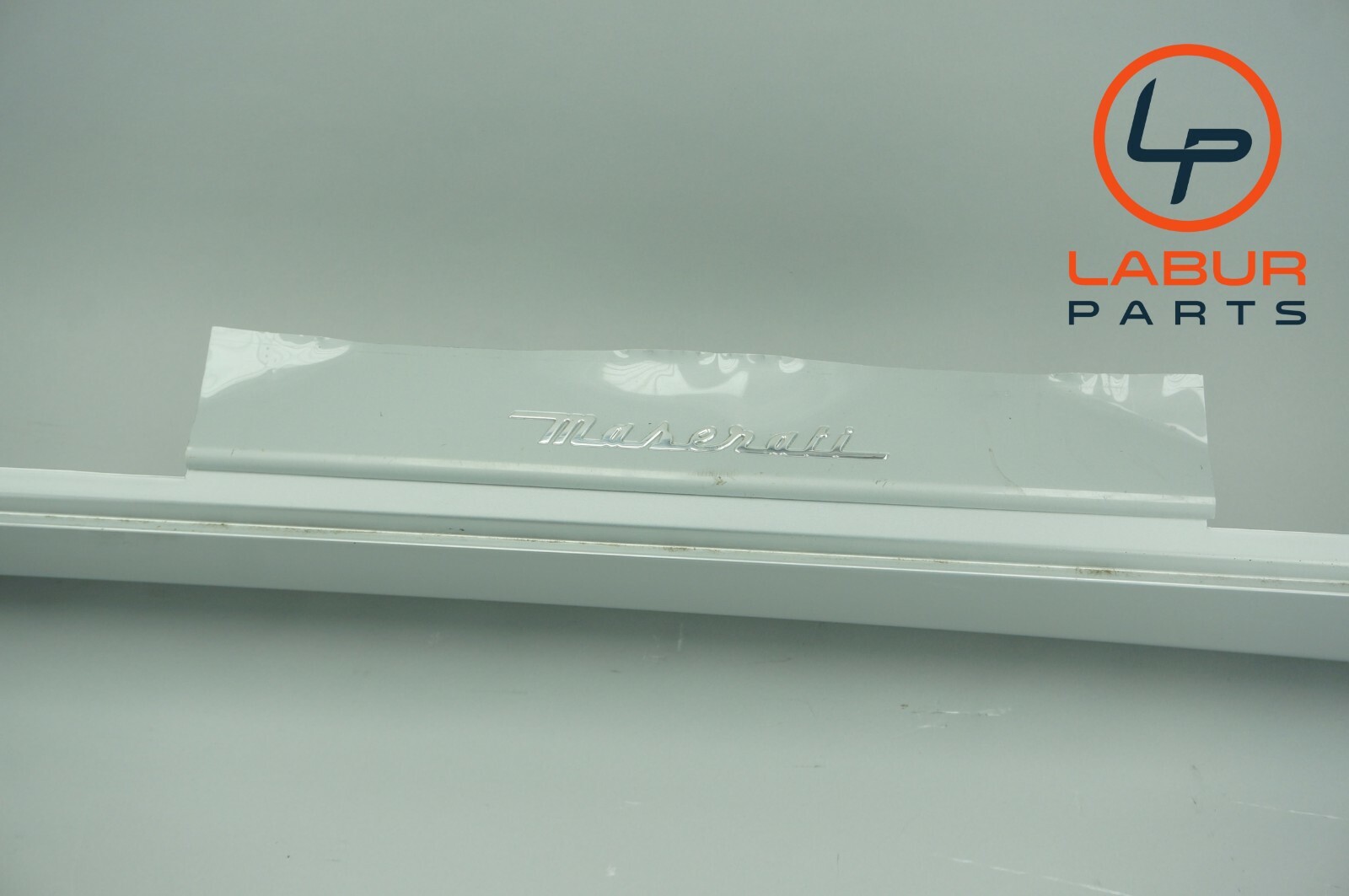 M139 03-08 Maserati Quattroporte Right Side Skirt Rocker Panel Moulding SS207