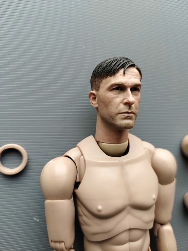 1/6 Scale Thomas Kretschmann Model Suit 12" Action Figure Body - Picture 5 of 7