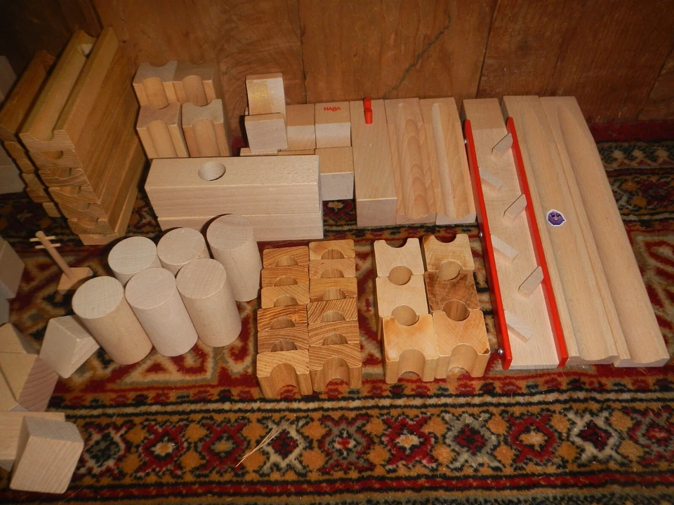 Haba Marble Run Ball Track 117 pieces Made in Germany - Image 3 of 3