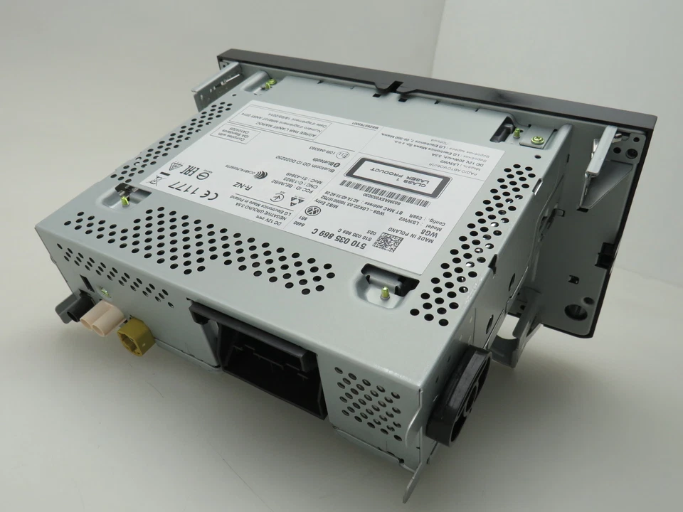 Original VW Radio Composition Color 5" Bluetooth AUS DAB Touran 5T Sportsvan - Bild 4 von 4