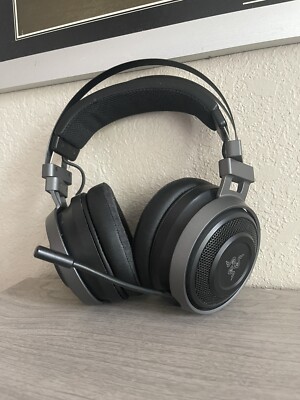 Razer Nari Essential Black Wireless Gaming Headset W/  NO USB Dongle