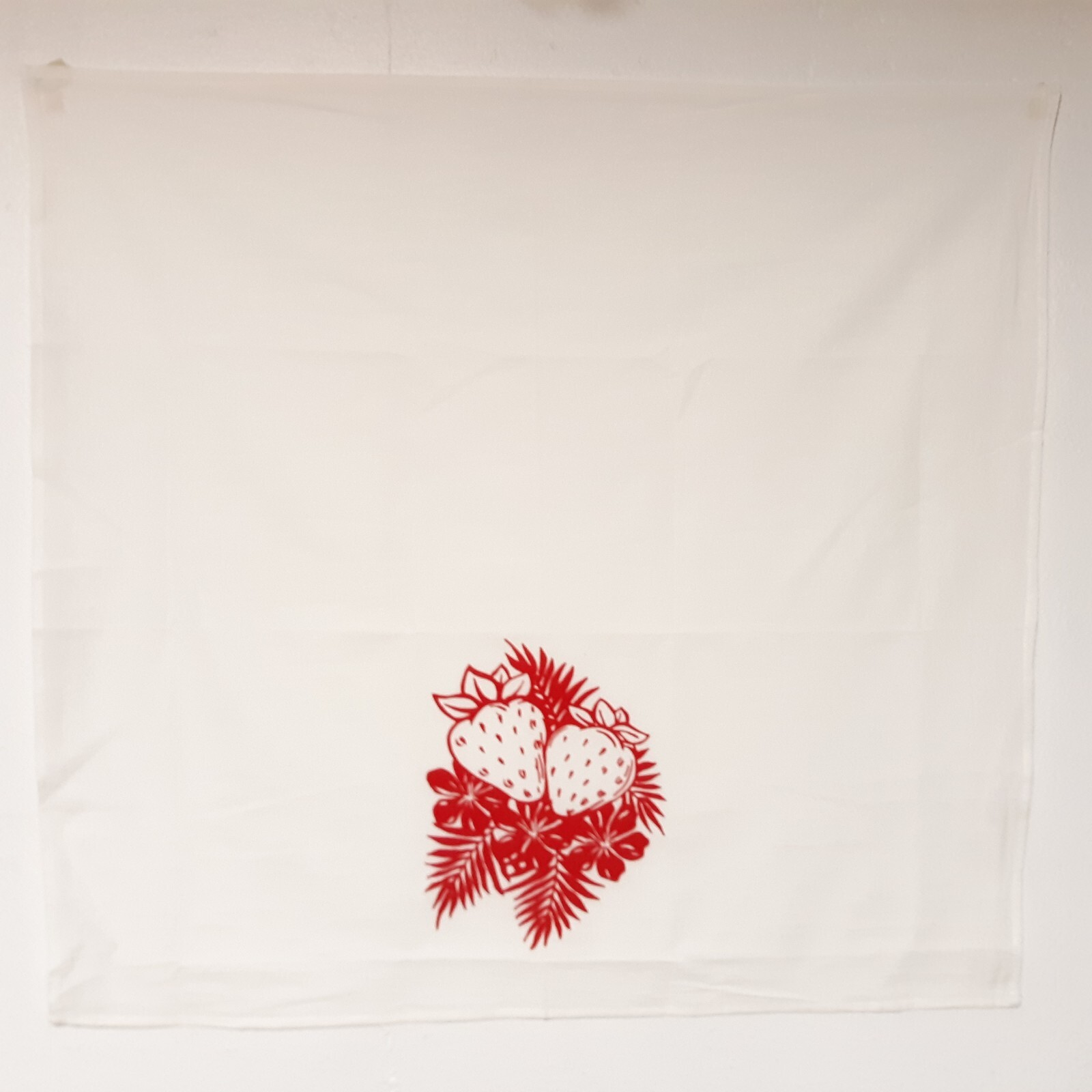 Strawberry Flour Sack Tea Dish Towel Kitchen Fruit Flowers Screen Printed Decor