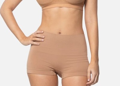 UNDEROUTFIT Smoothing At Waist Boyshort Coffee Medium Style# 330 NWOT M