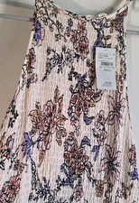 NWT Taylor & Sage ~ Boho The BUCKLE ~Floral Scrunch Dress Small. NEW