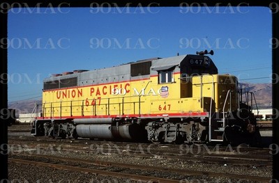 UNION PACIFIC-UPRR. EMD GP40 #647. Mira Loma (CA). Original Slide 1986. CRIP!