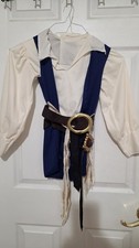 Boys Pirate Costume Sized 7/8, Includes Plastic Sword. Halloween Costume.