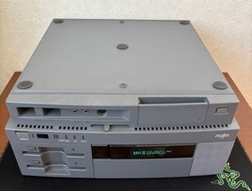 FM TOWNS HR20 Desktop Computer For Repair Parts Only Main Unit