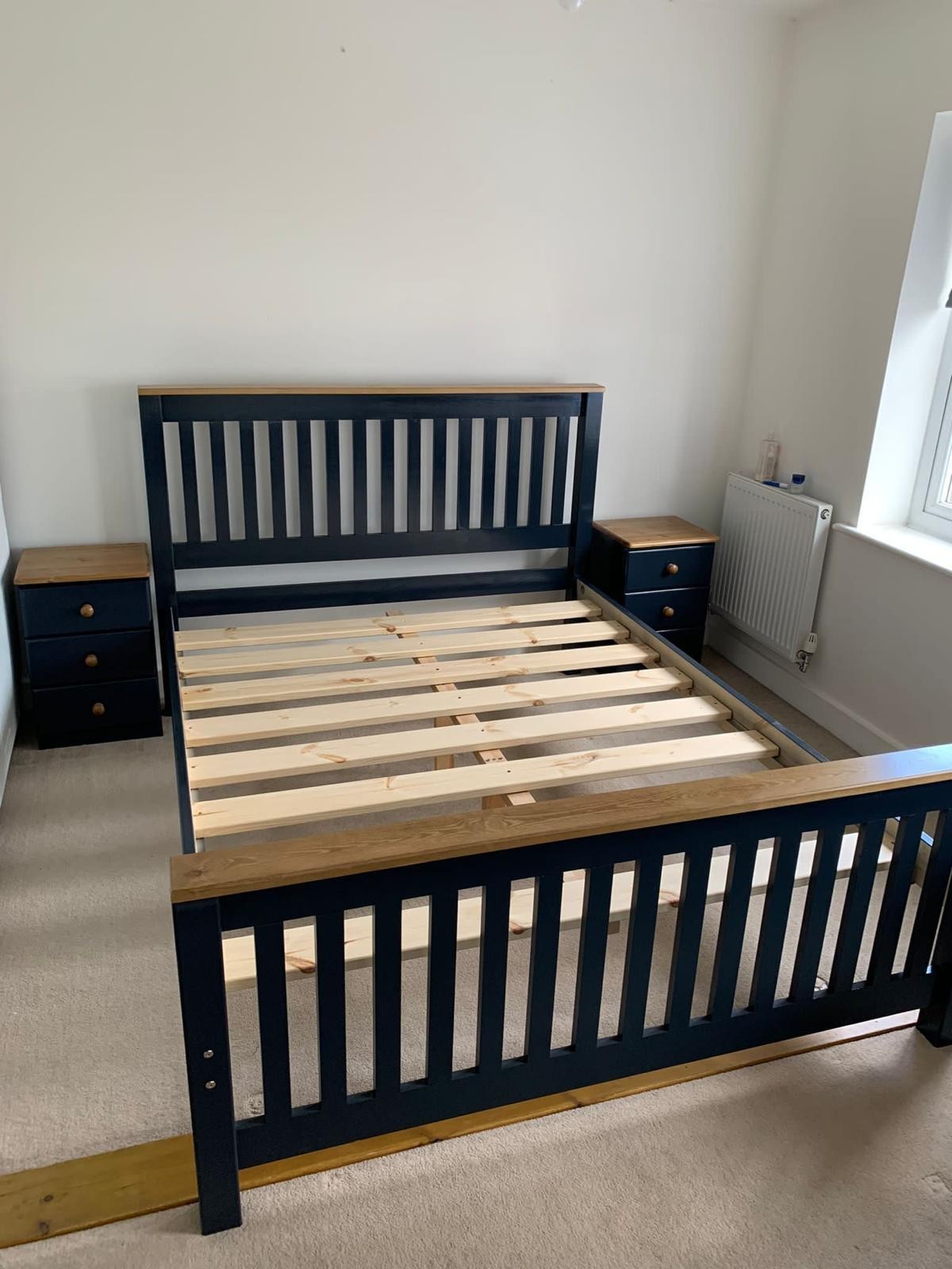 Solid Wood Bed Frame 4ft6 /Double 