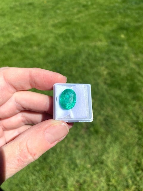 Natural certified Green Emerald TCW 15.00 Oval shape Gemstone