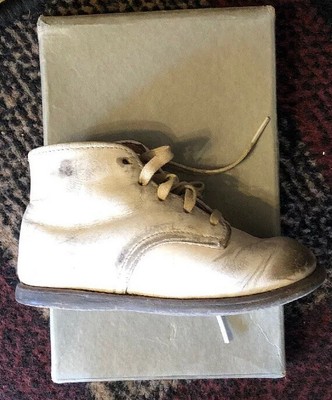 vintage stride rite baby shoes
