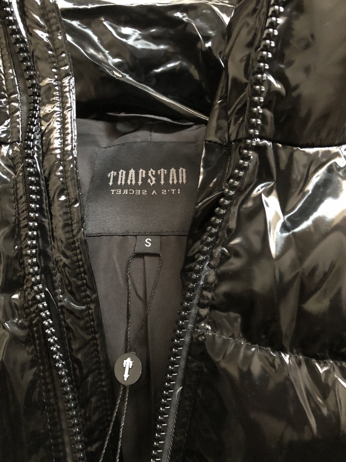 Trapstar Shiny Puffer Jacket Size Small Mens *AUTHENTIC WITH RECEIPT