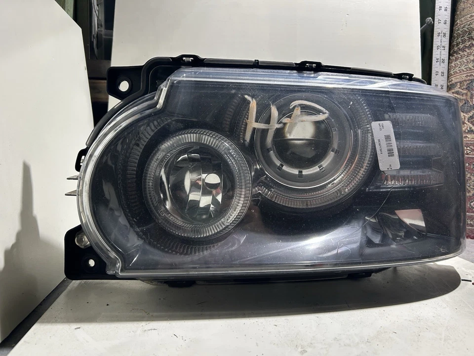 2010 2011 2012 Land Rover Range Rover Left Driver Side Xenon HID Headlight OEM - Image 2 of 4