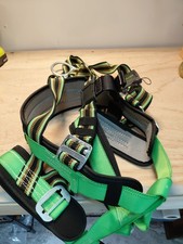 Miller  Universal Green Duraflex Ultra Body Harness,new Open  Box,never Used