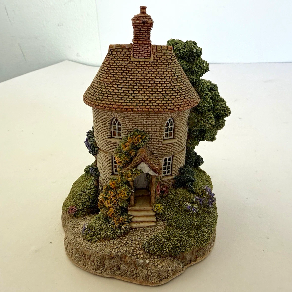 25+ Lilliput Lane Collectible Villages & Houses for sale | Updated